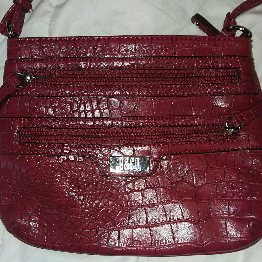 NWOT 9&CO Red Crossbody